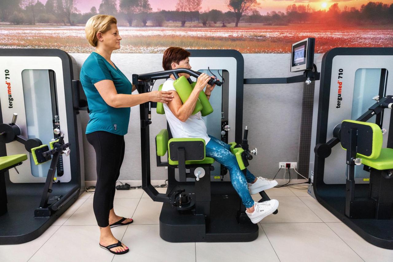 Sloneczny Zdroj Medical Spa & Wellness Busko-Zdrój Kültér fotó